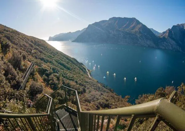 Casa de Férias Appartamento Casa Vacanze Spiaggia D'Oro Desenzano del Garda