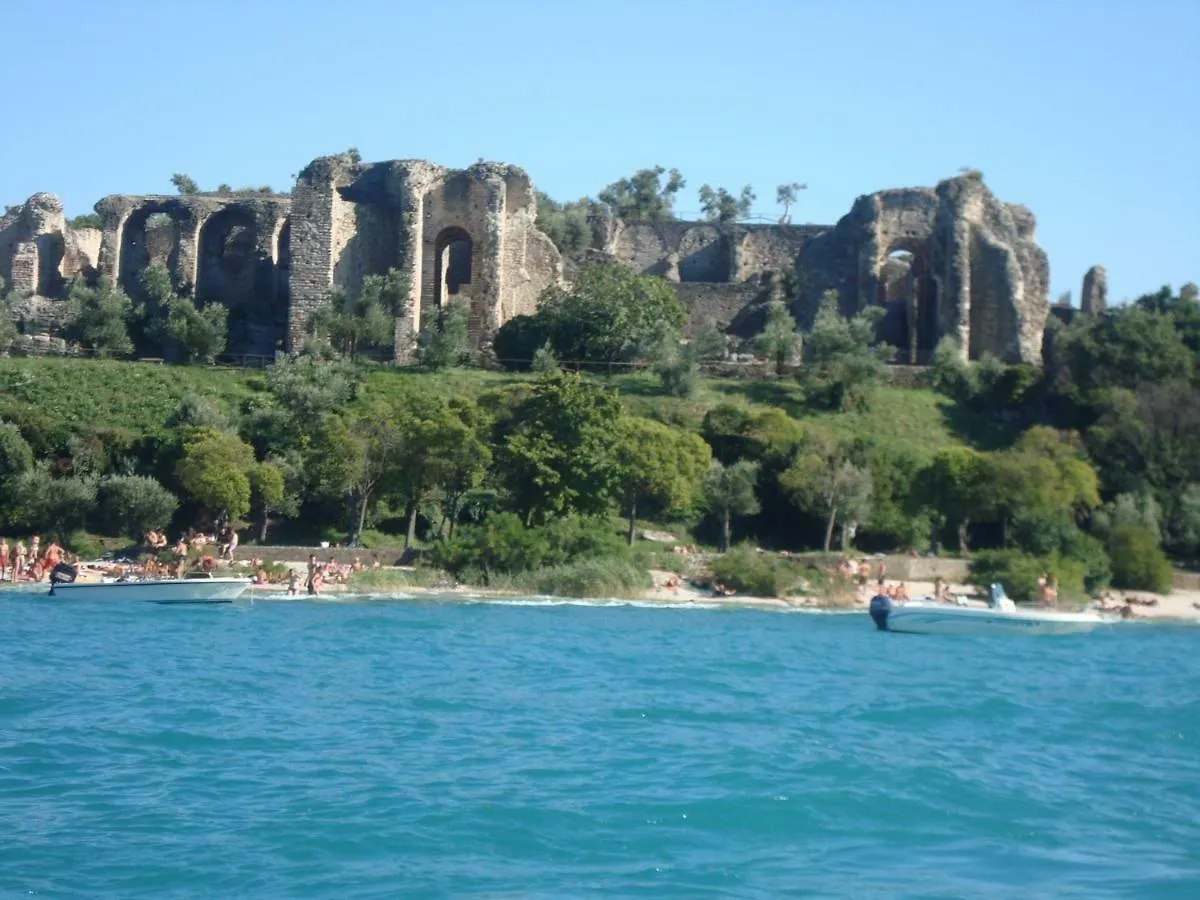 Appartamento Casa Vacanze Spiaggia D'Oro Desenzano del Garda Holiday home